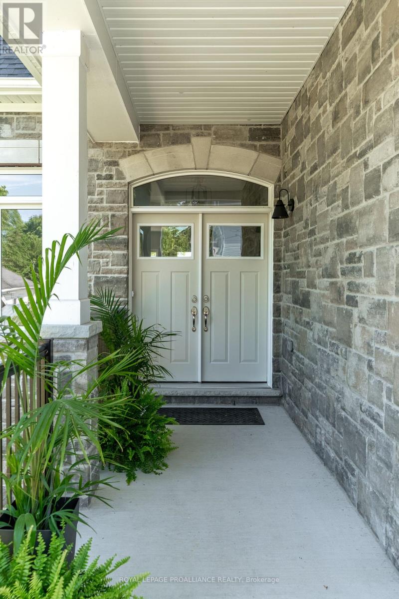16 Twelve Trees Court Property Photo 5