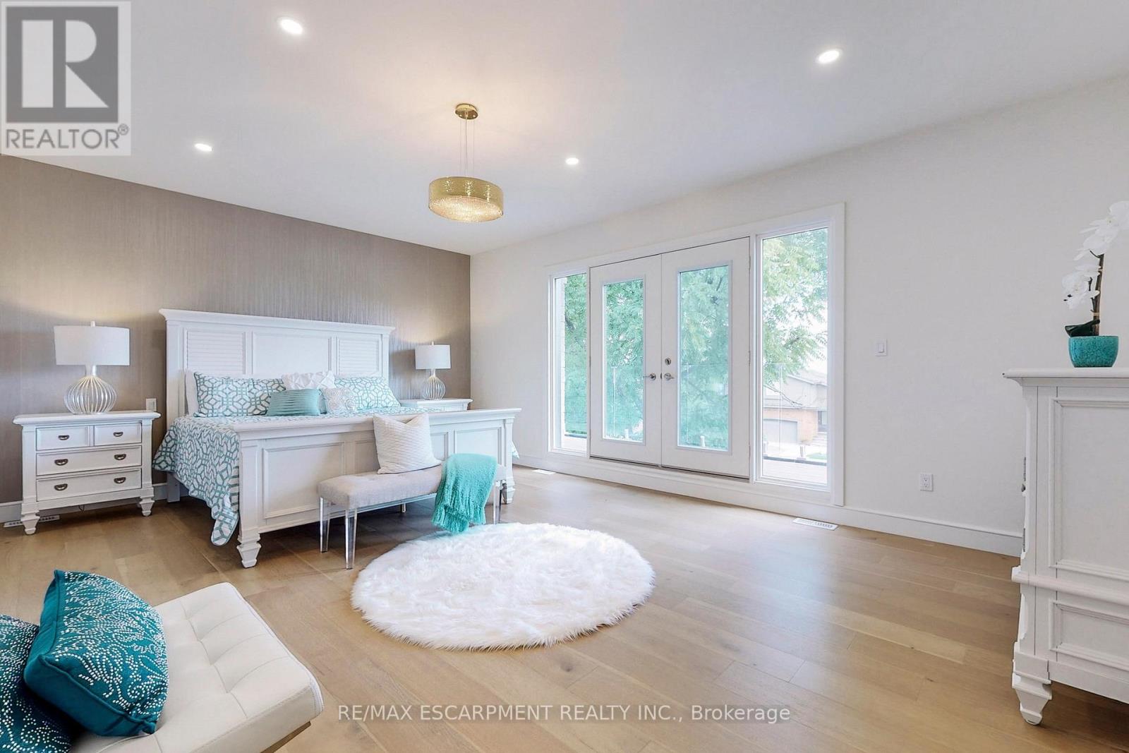 49 Roselawn Avenue Property Photo 28