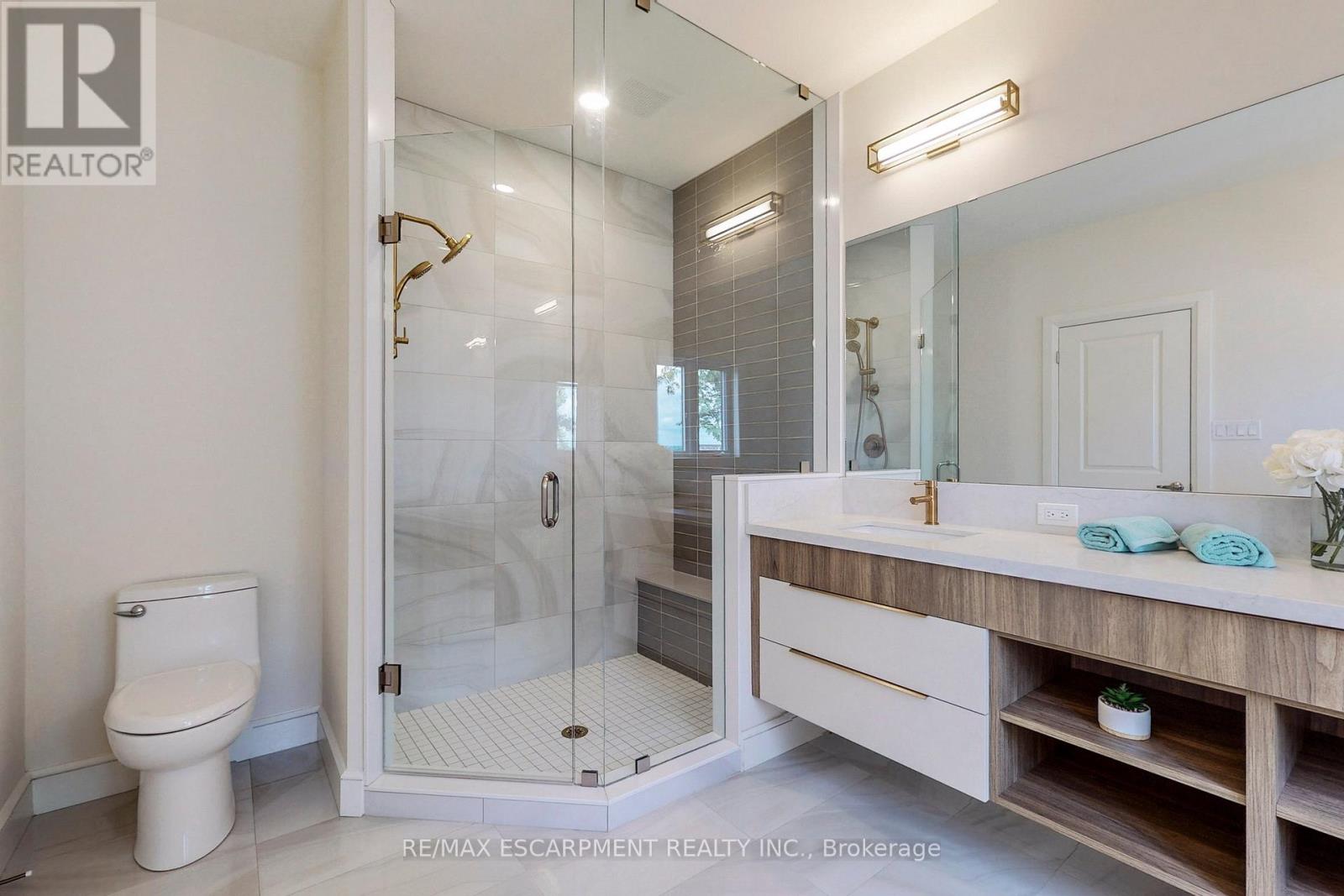 49 Roselawn Avenue Property Photo 33