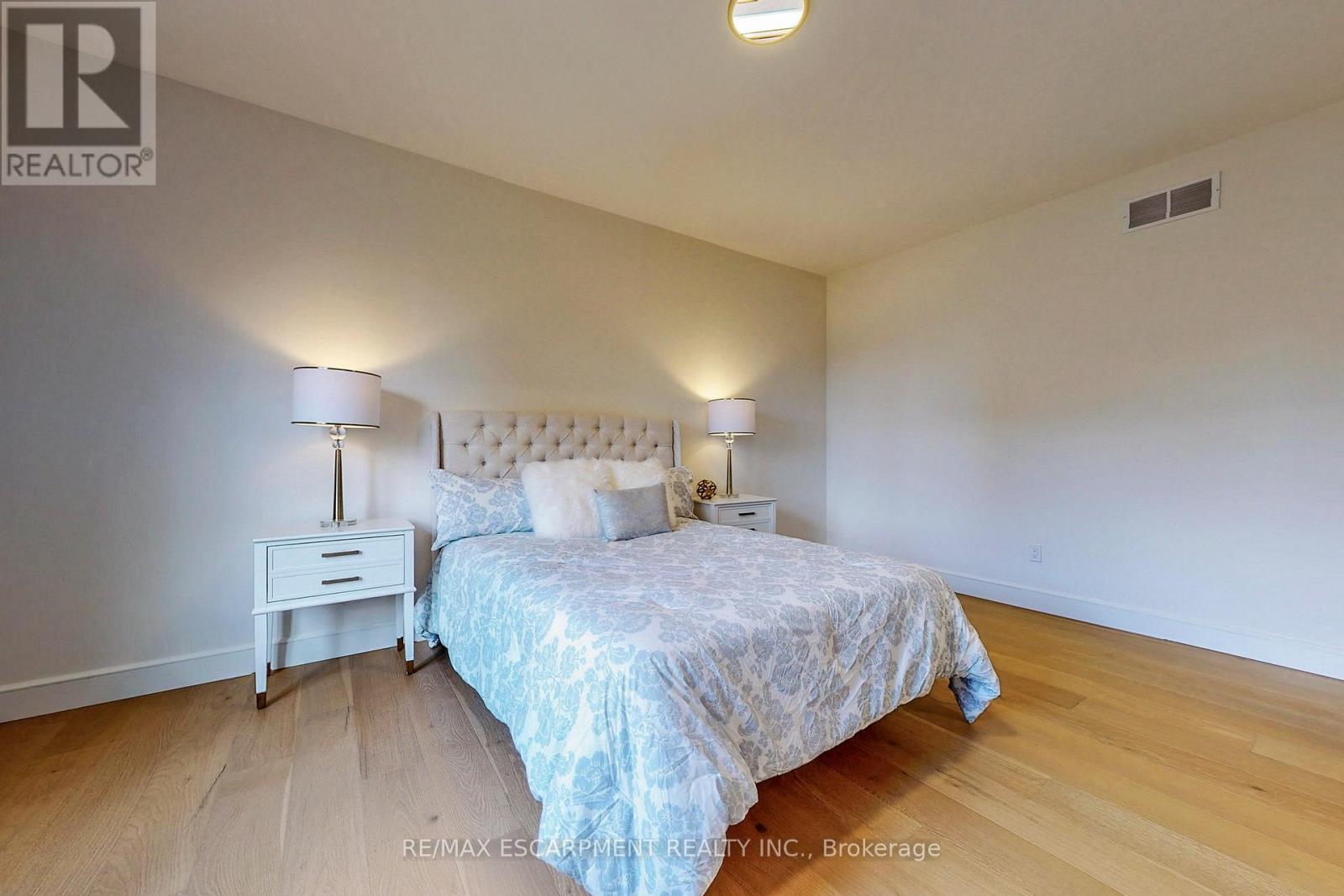 49 Roselawn Avenue Property Photo 36
