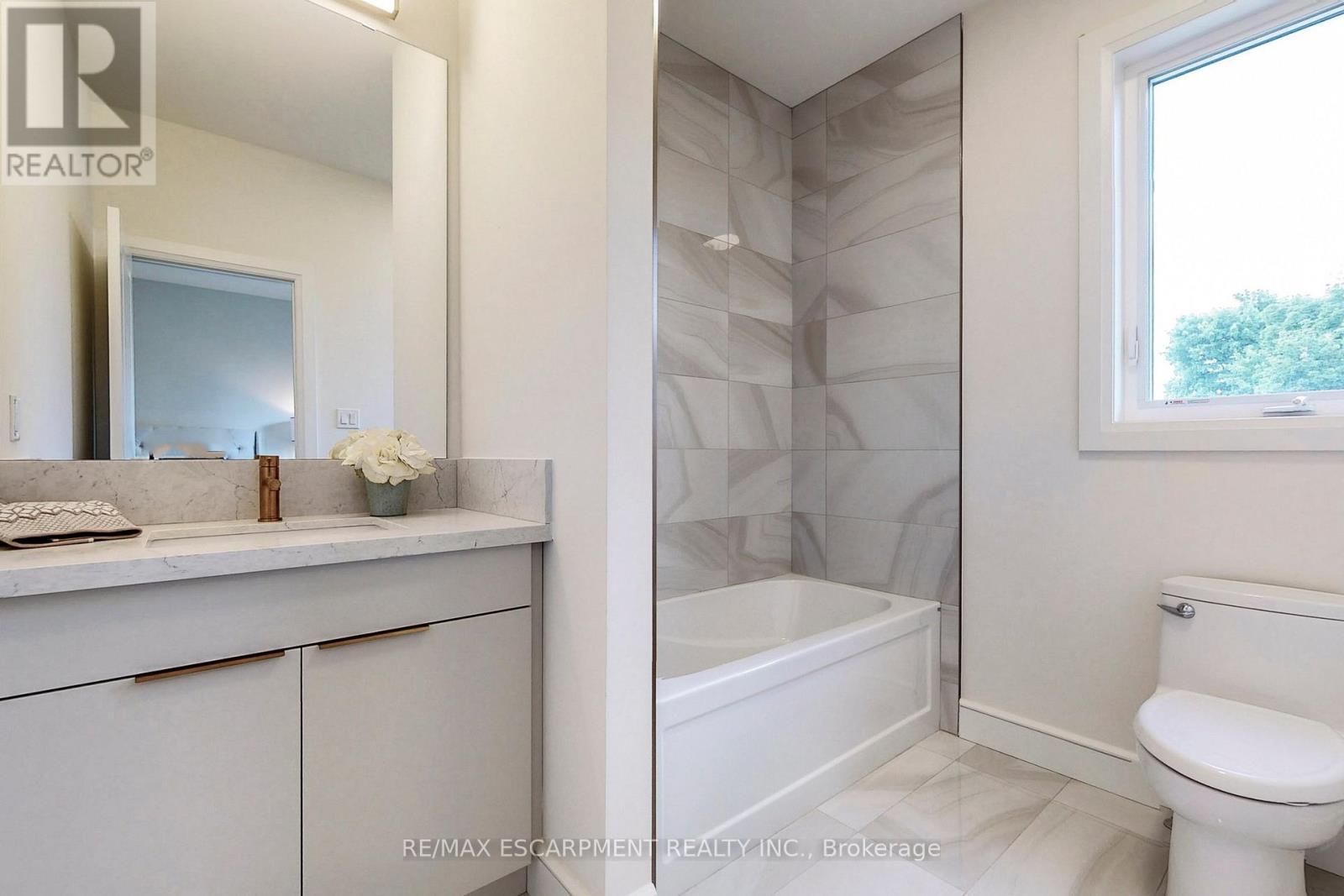 49 Roselawn Avenue Property Photo 38