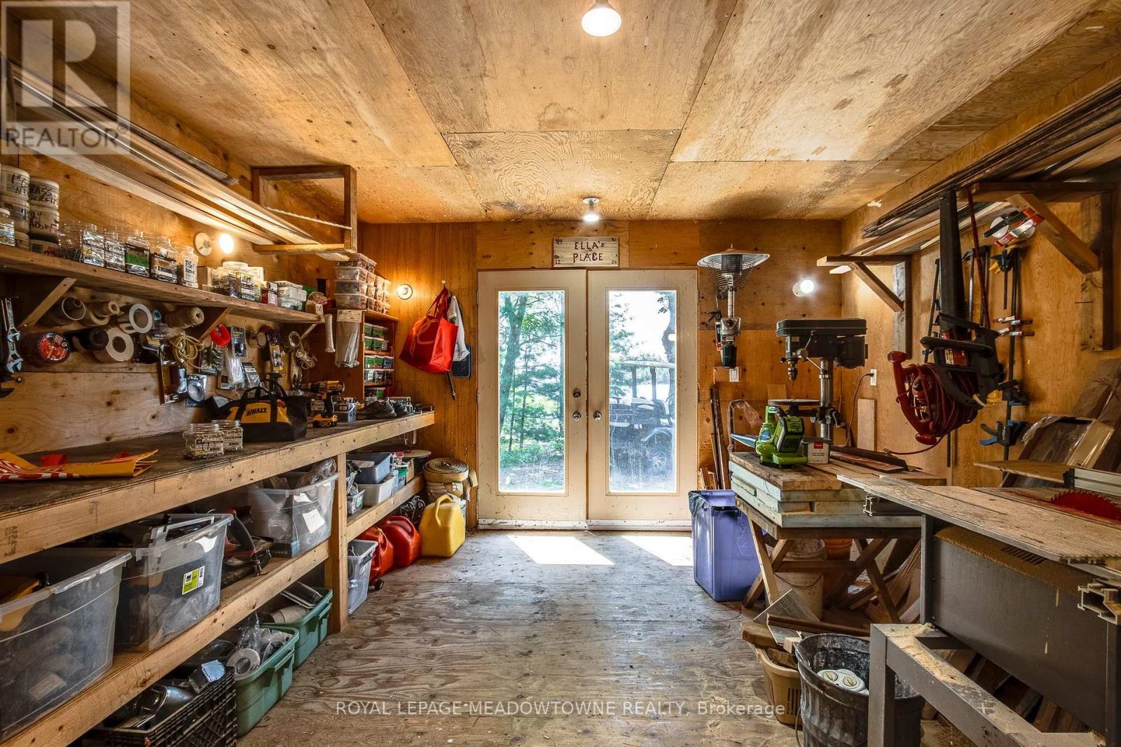 B433 Campbell Island Property Photo 43