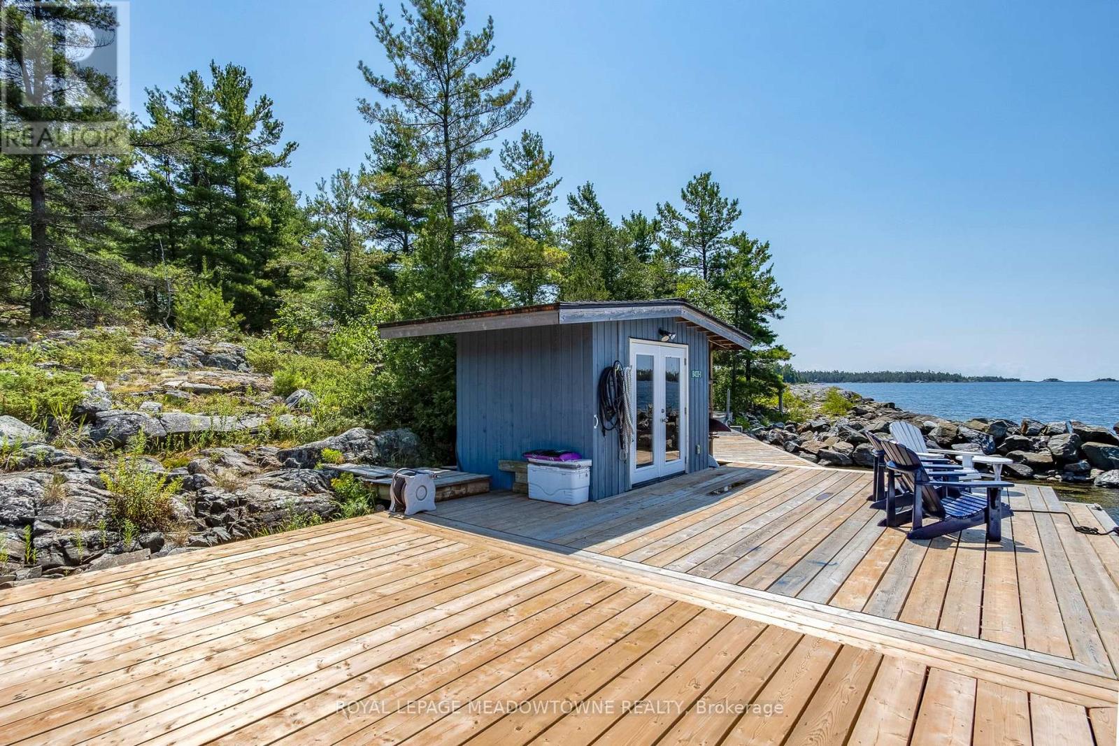 B433 Campbell Island Property Photo 44