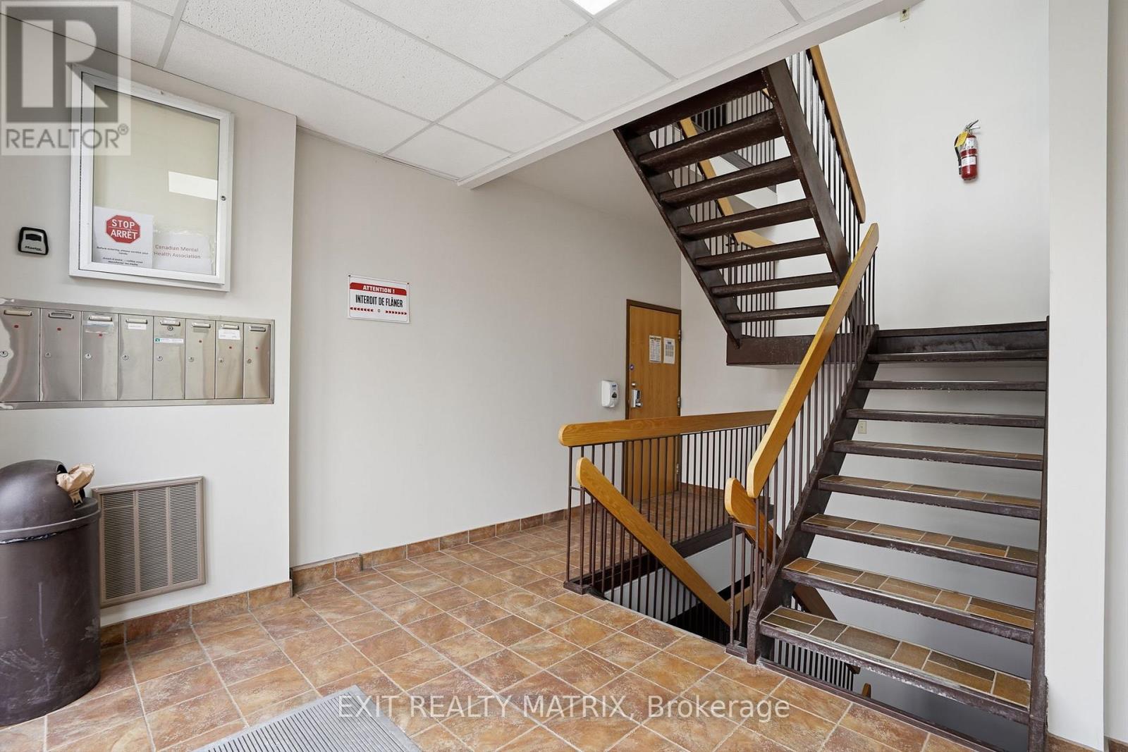 203 - 444 Mc Gill Street Property Photo 7