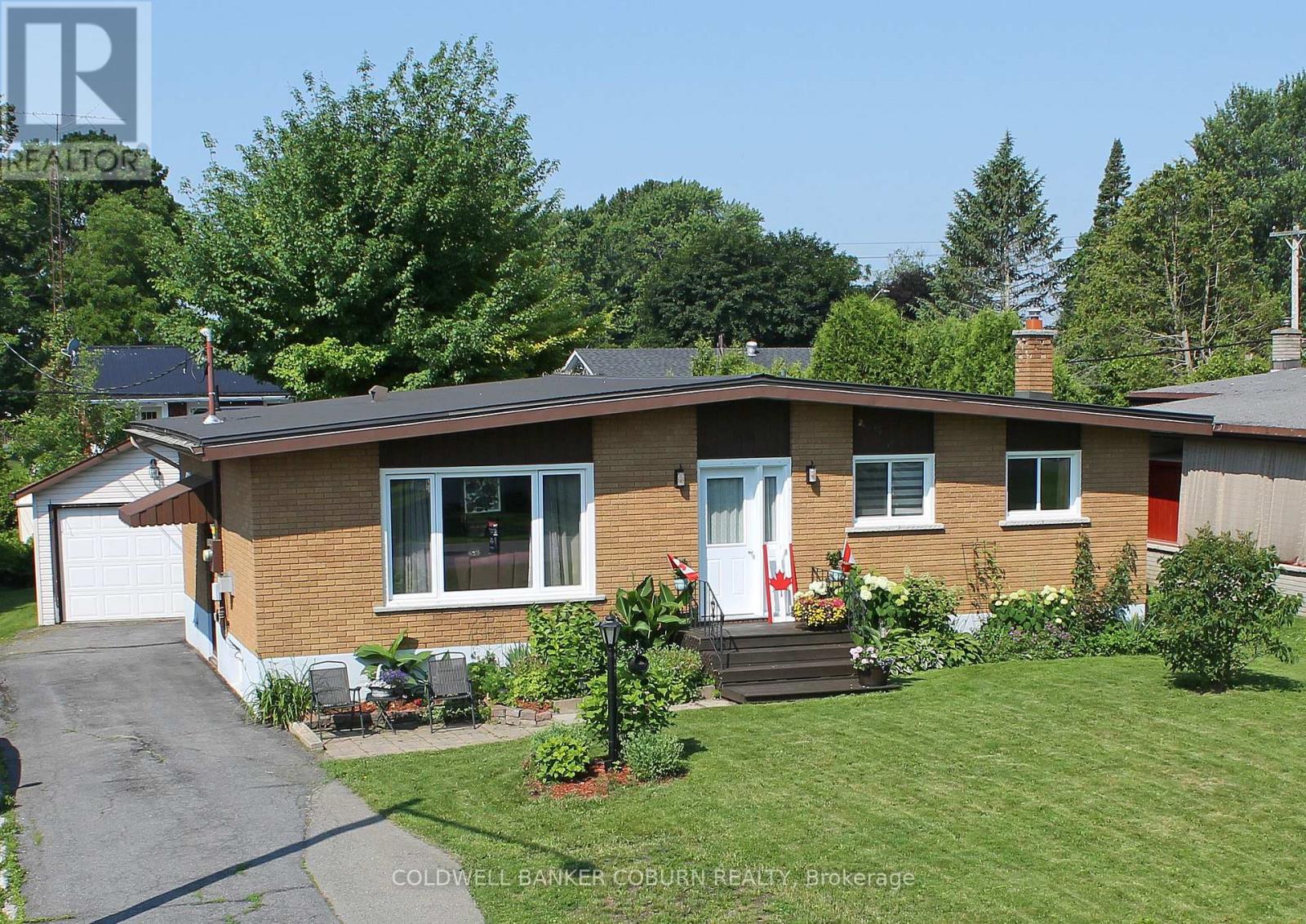 56 Meikle Street Property Photo 1