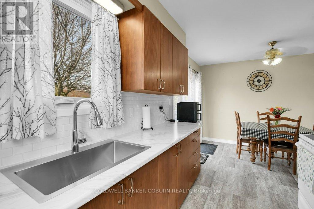 56 Meikle Street Property Photo 13
