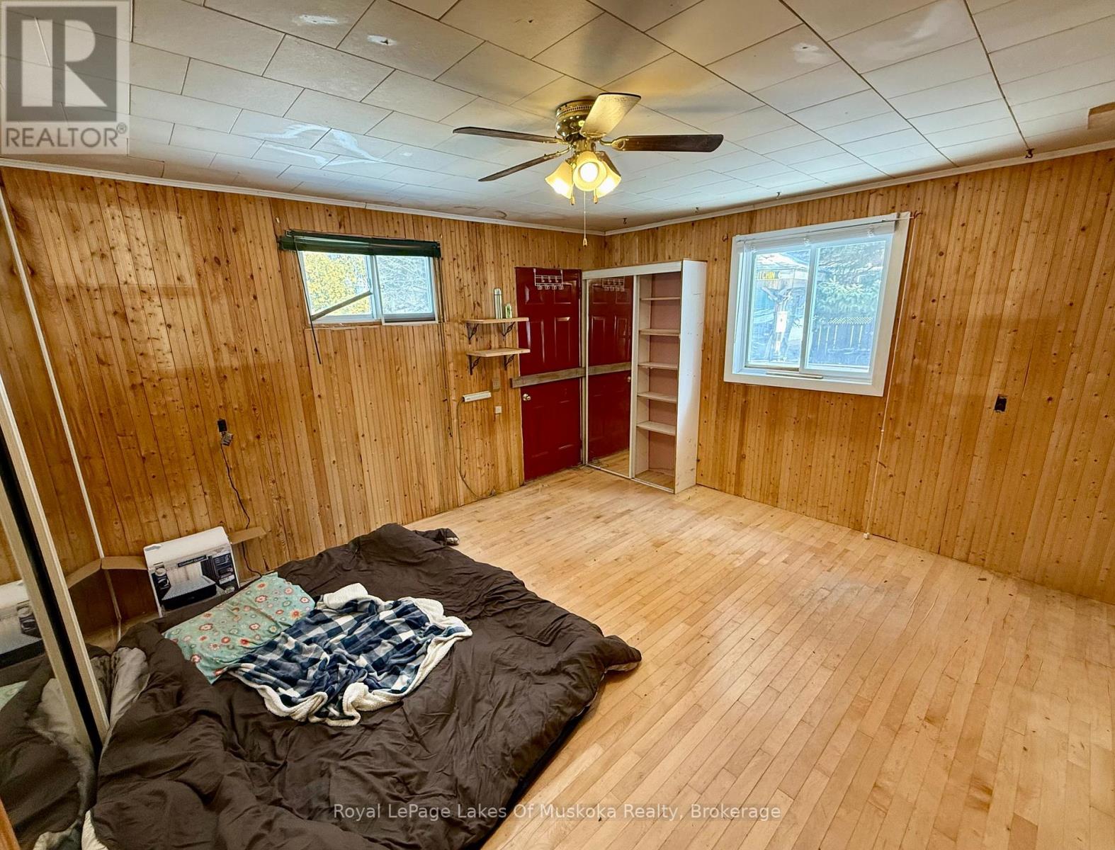 1071 Naismith Road Property Photo 9