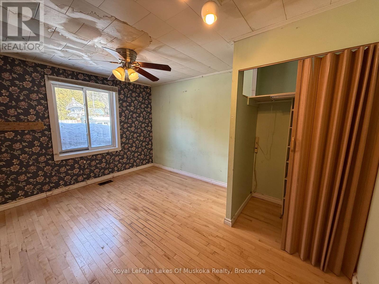 1071 Naismith Road Property Photo 10