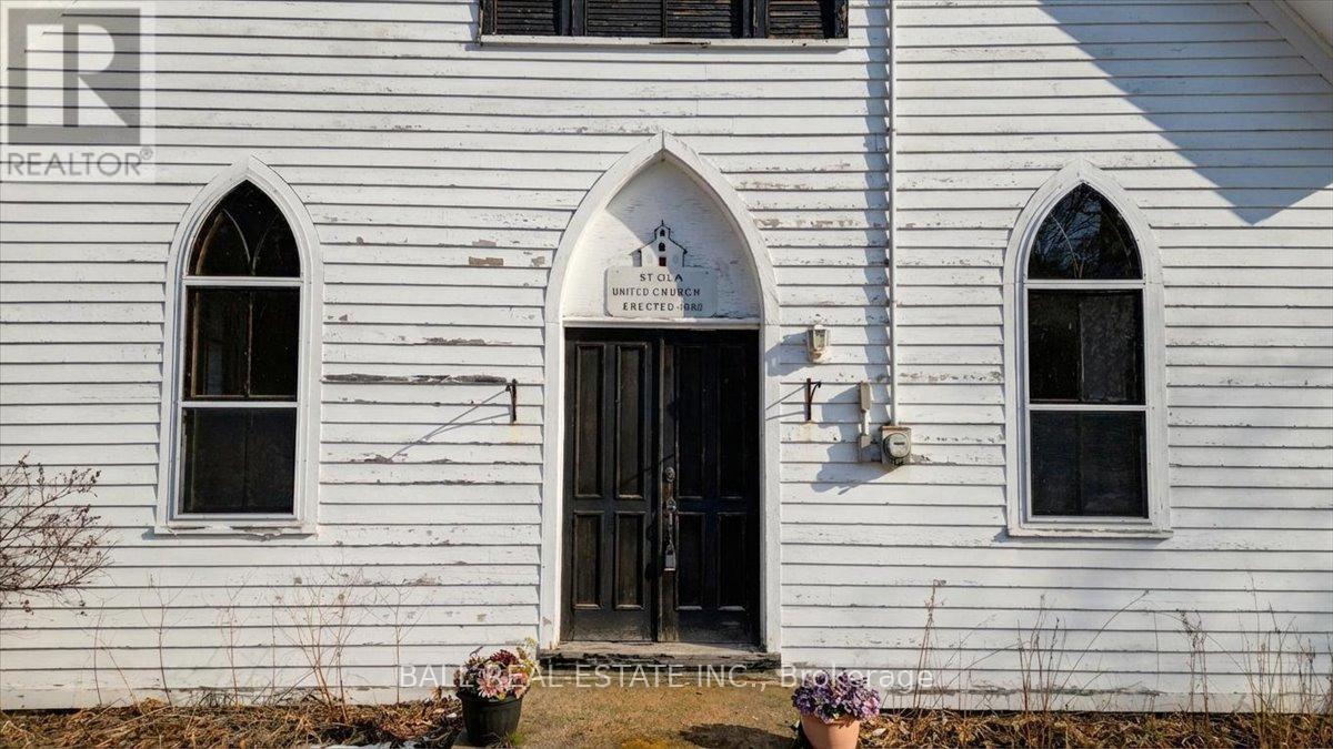 787 St. Ola Road Property Photo 3