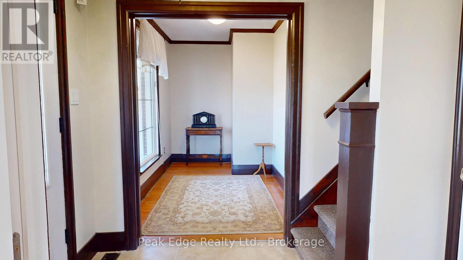 477 12th Avenue Property Photo 12