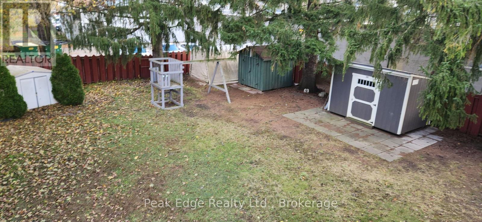 477 12th Avenue Property Photo 33