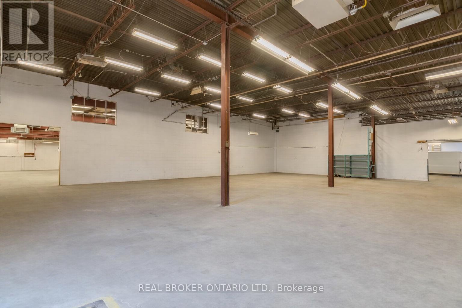 97 Ardelt Avenue Property Photo 4