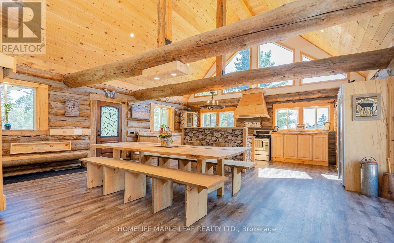 111440 11th Line Property Photo 5