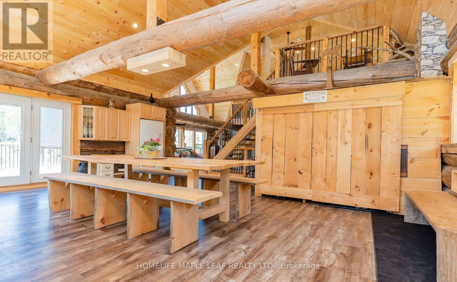 111440 11th Line Property Photo 11