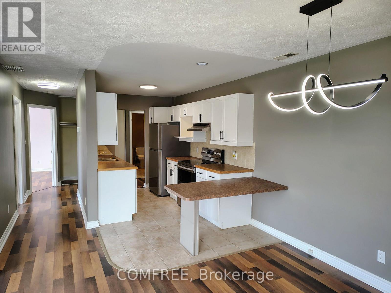401 - 1717 2nd Avenue E Property Photo 7