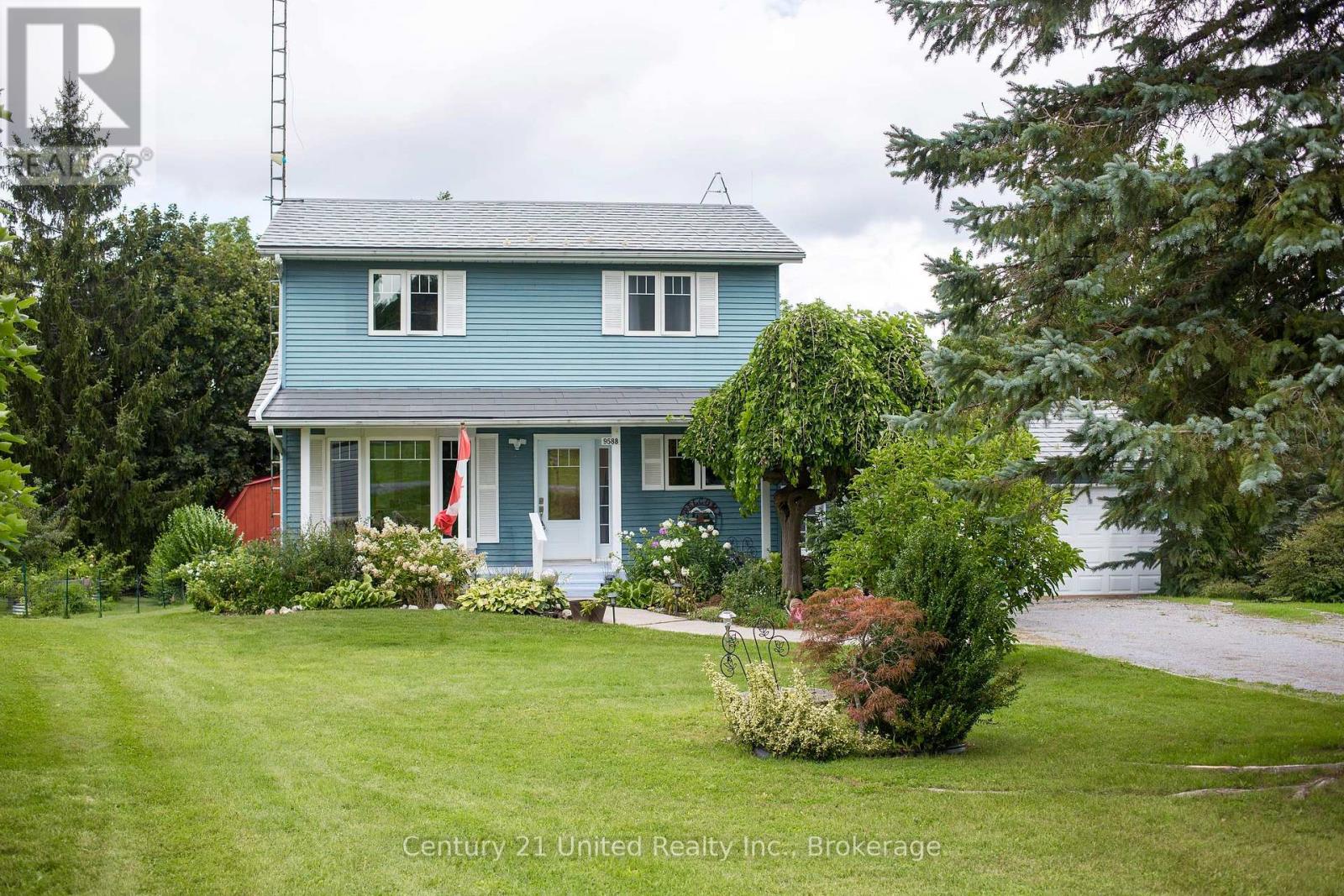 9588 Ardagh Crescent Property Photo 2