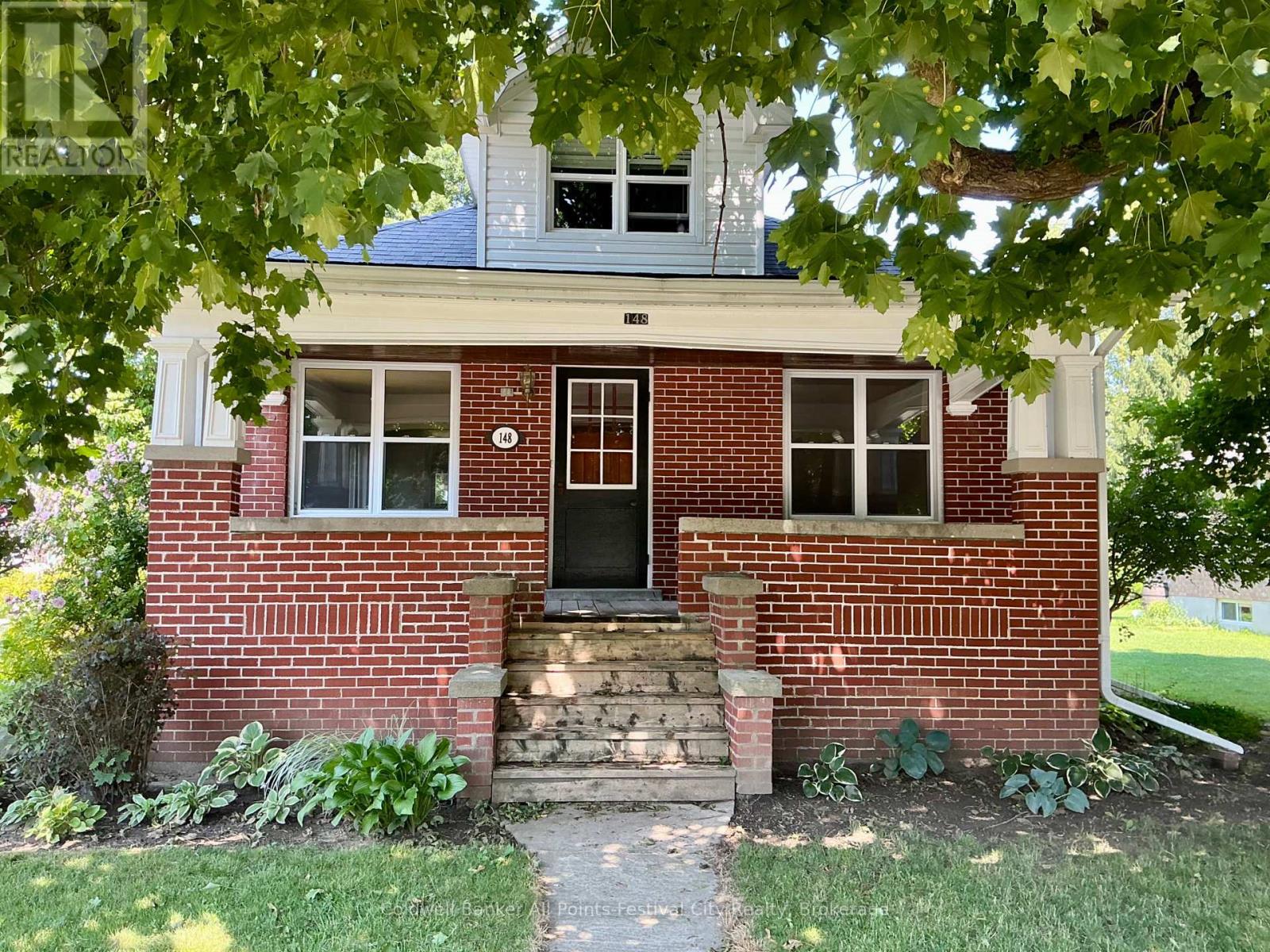 148 Wellington Street Property Photo 1
