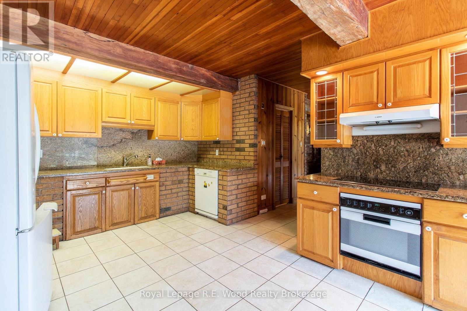 4974 Marion Street Property Photo 14