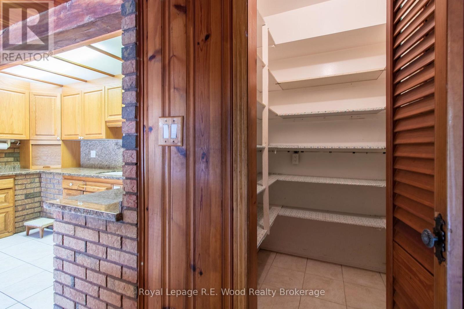 4974 Marion Street Property Photo 15