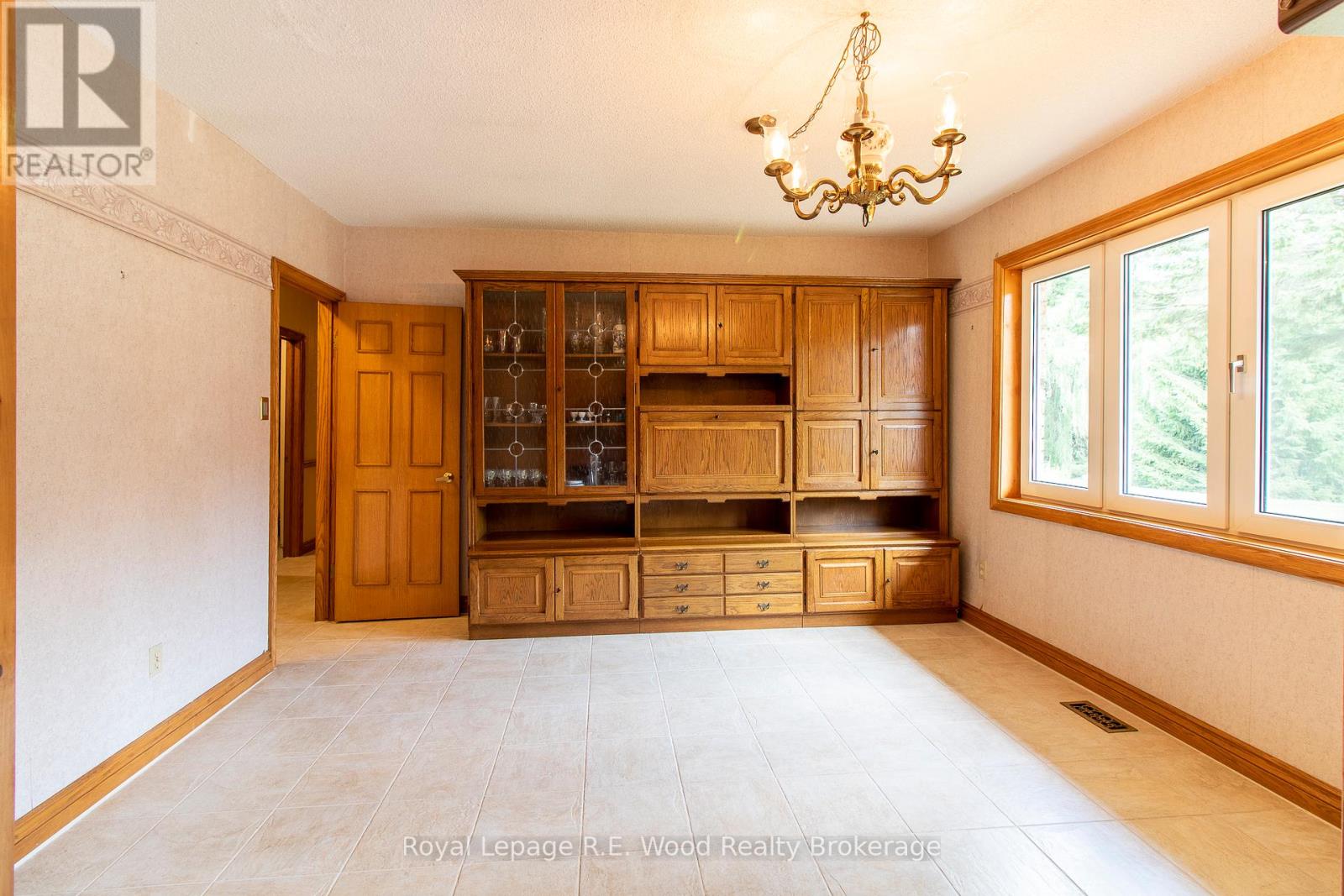 4974 Marion Street Property Photo 18