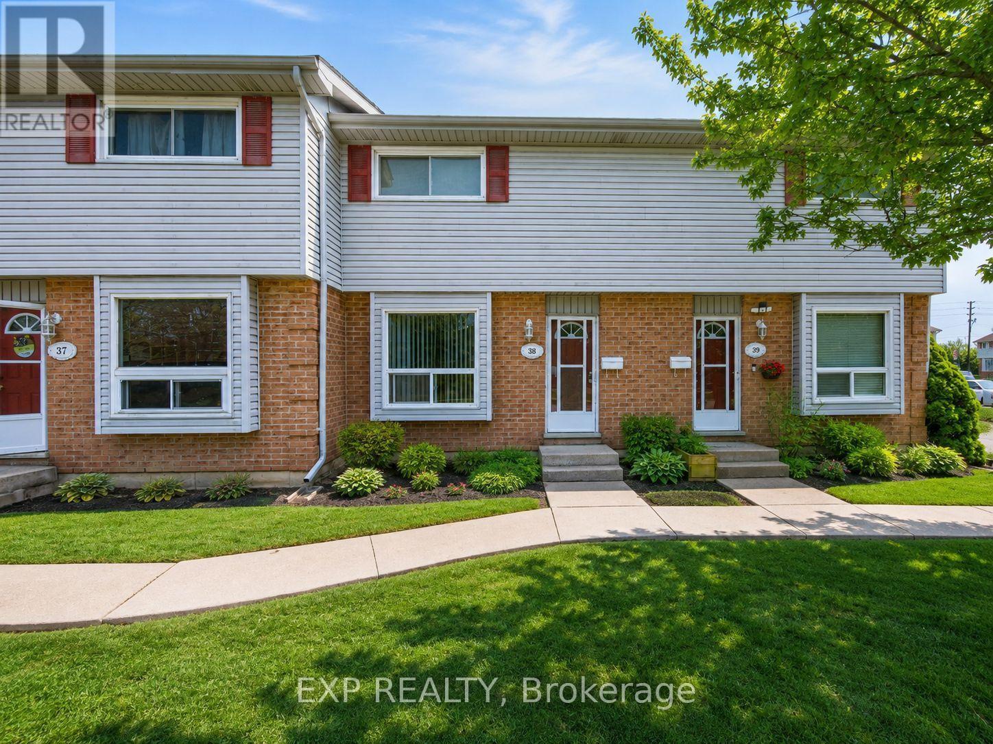 38 - 1430 Jalna Boulevard Property Photo 1