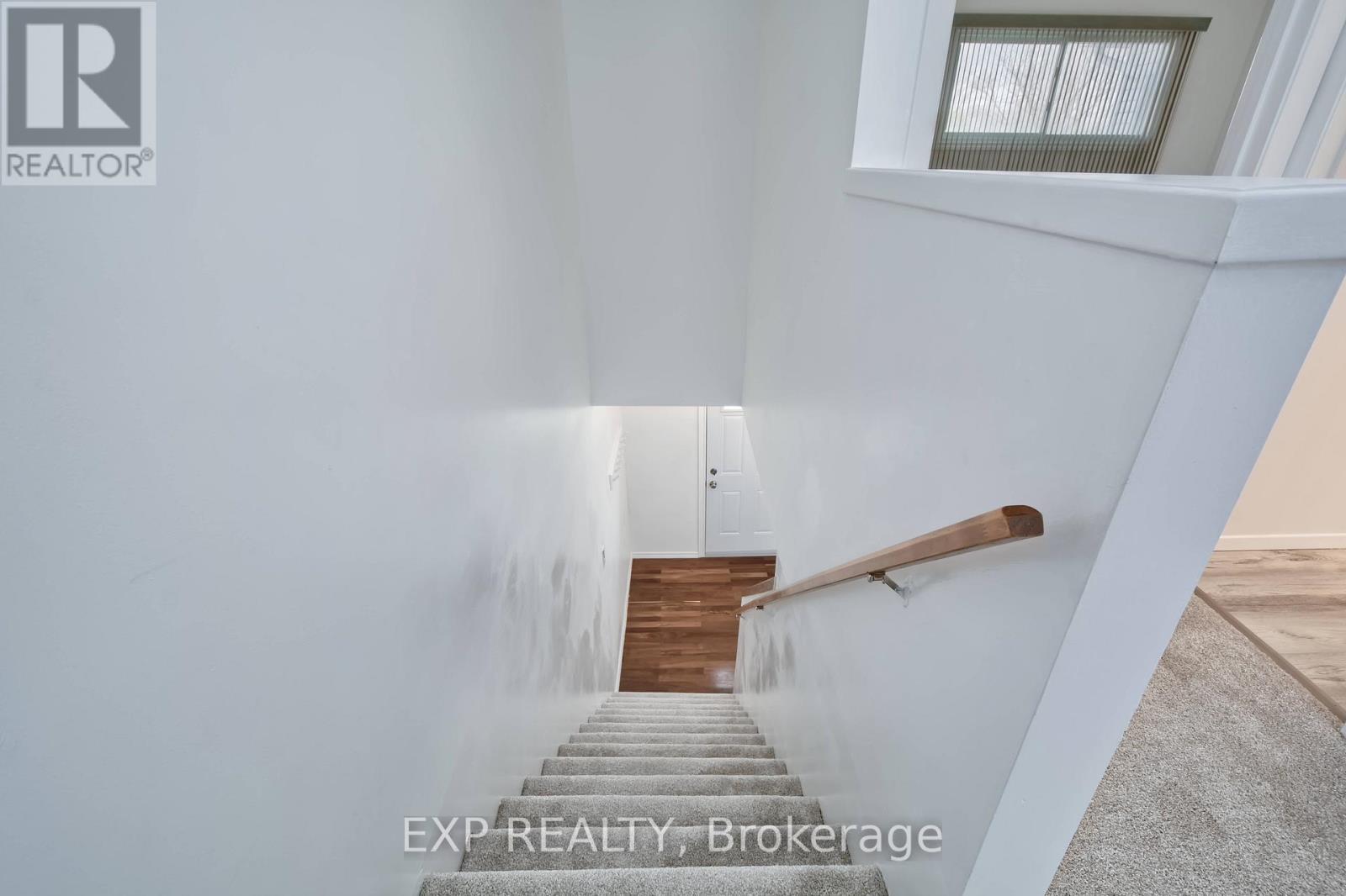 38 - 1430 Jalna Boulevard Property Photo 17
