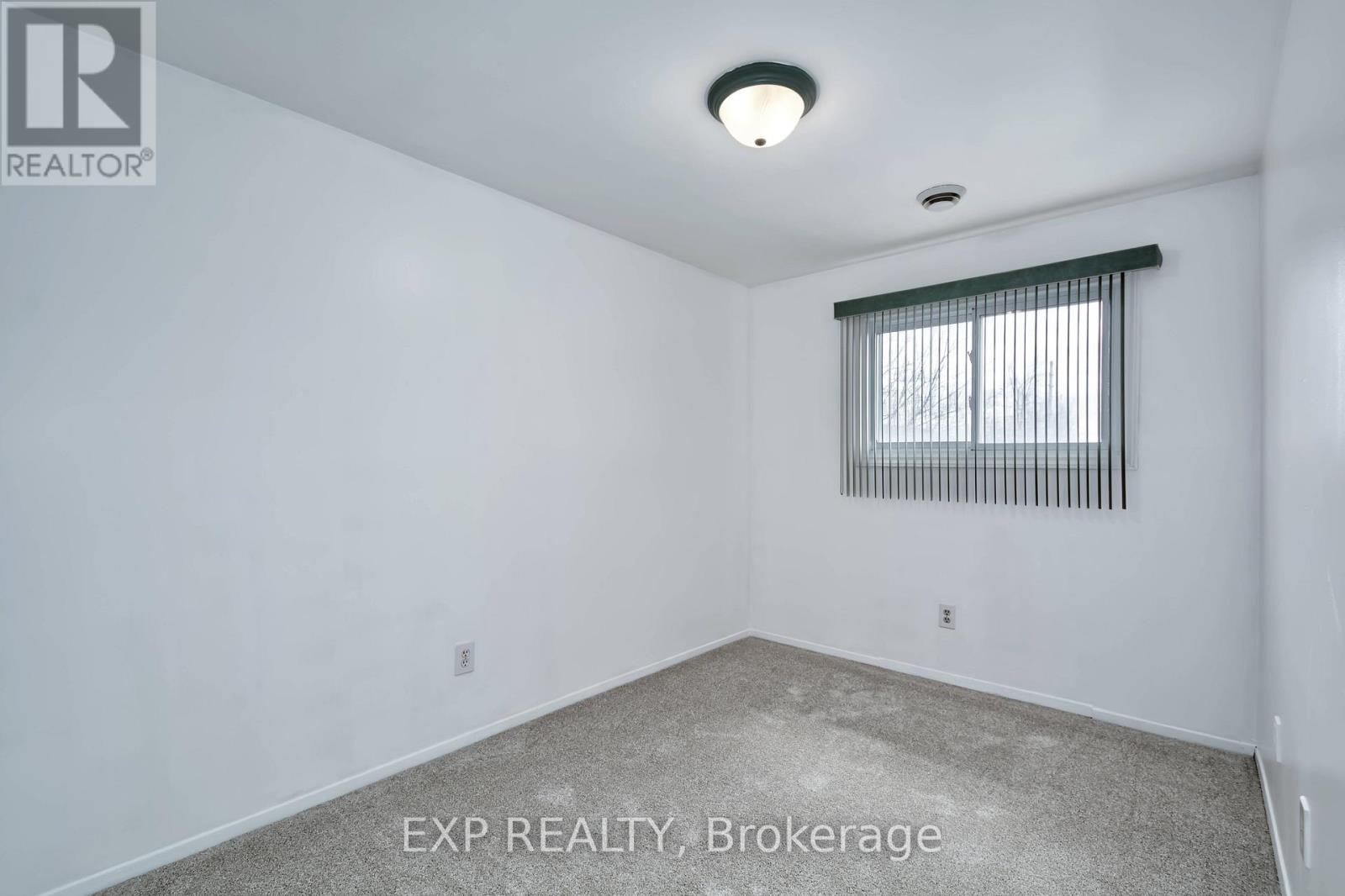38 - 1430 Jalna Boulevard Property Photo 24