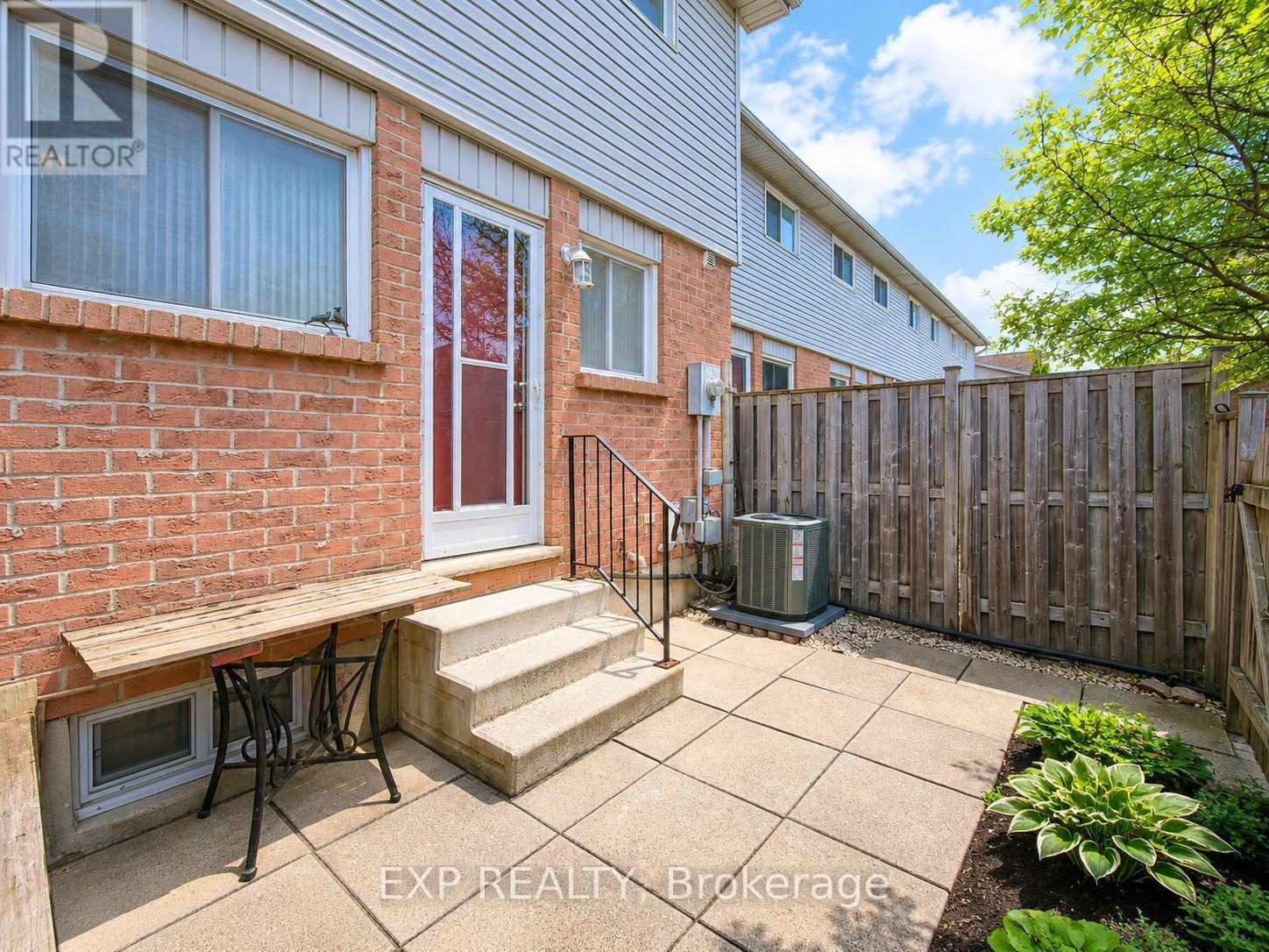 38 - 1430 Jalna Boulevard Property Photo 34