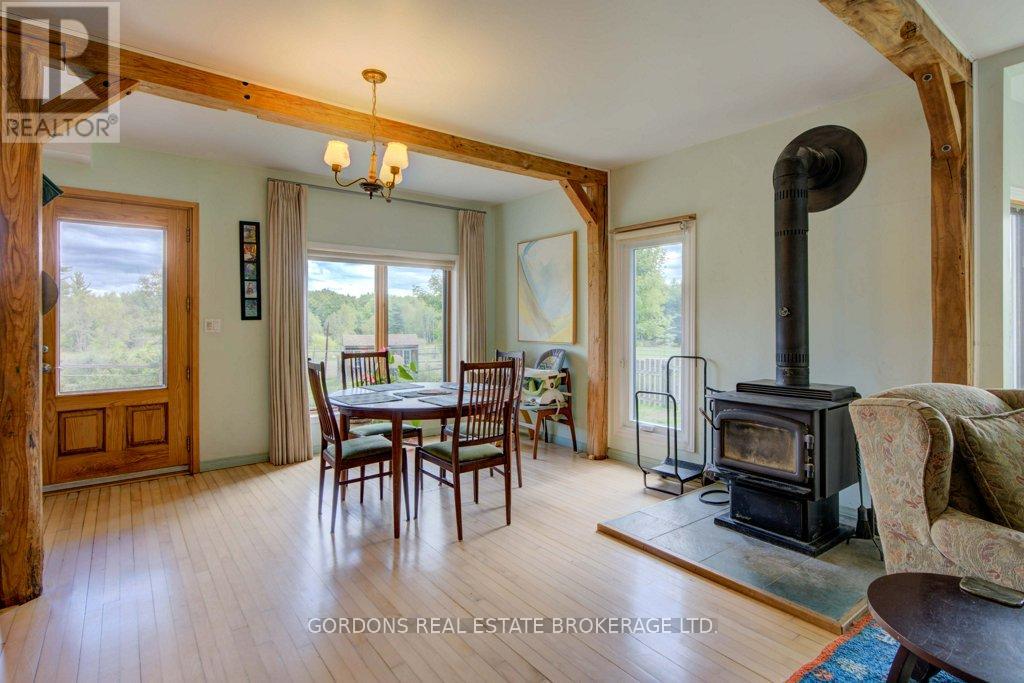 1084 Moon Road Property Photo 10
