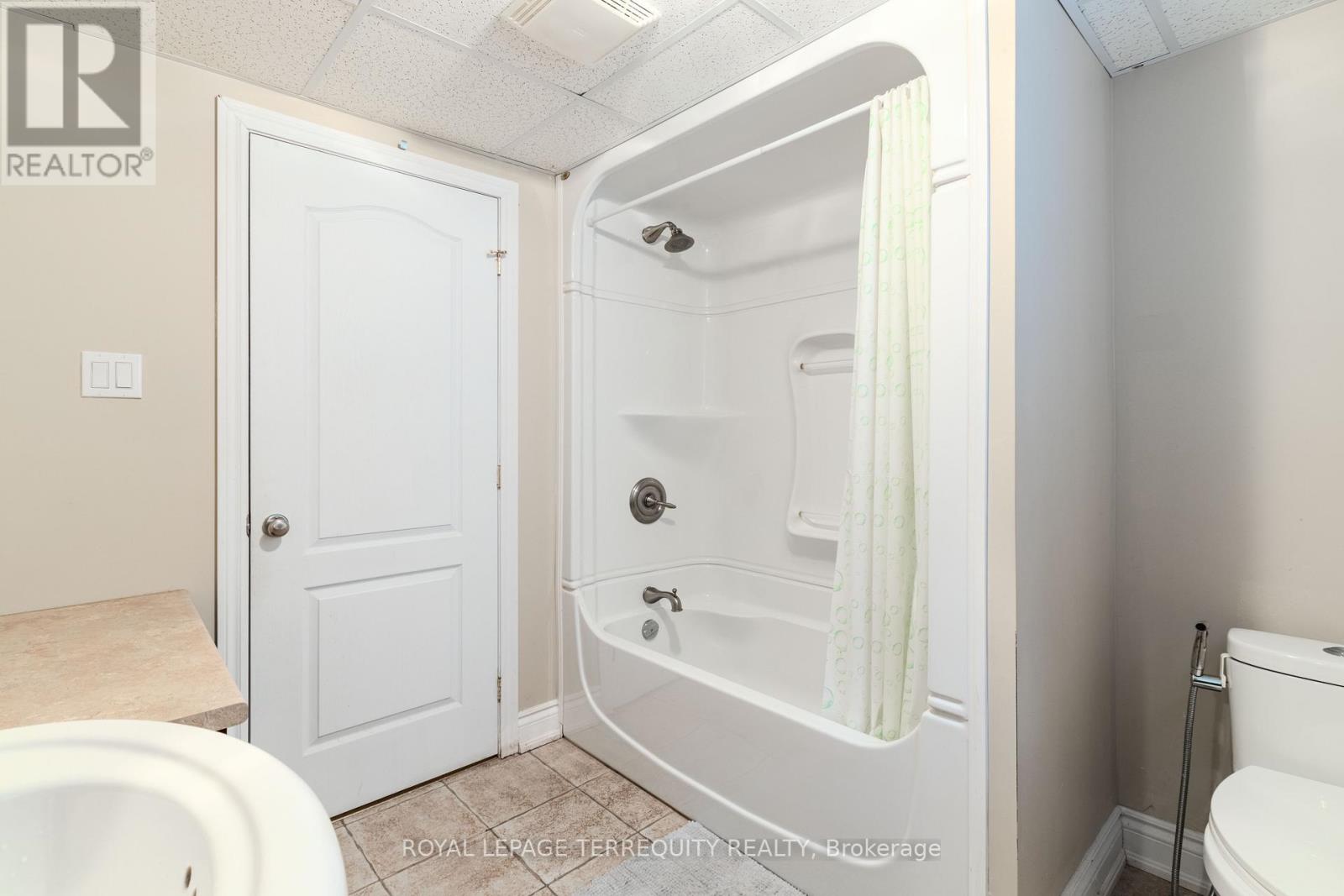 591 Du Parc Road Property Photo 20