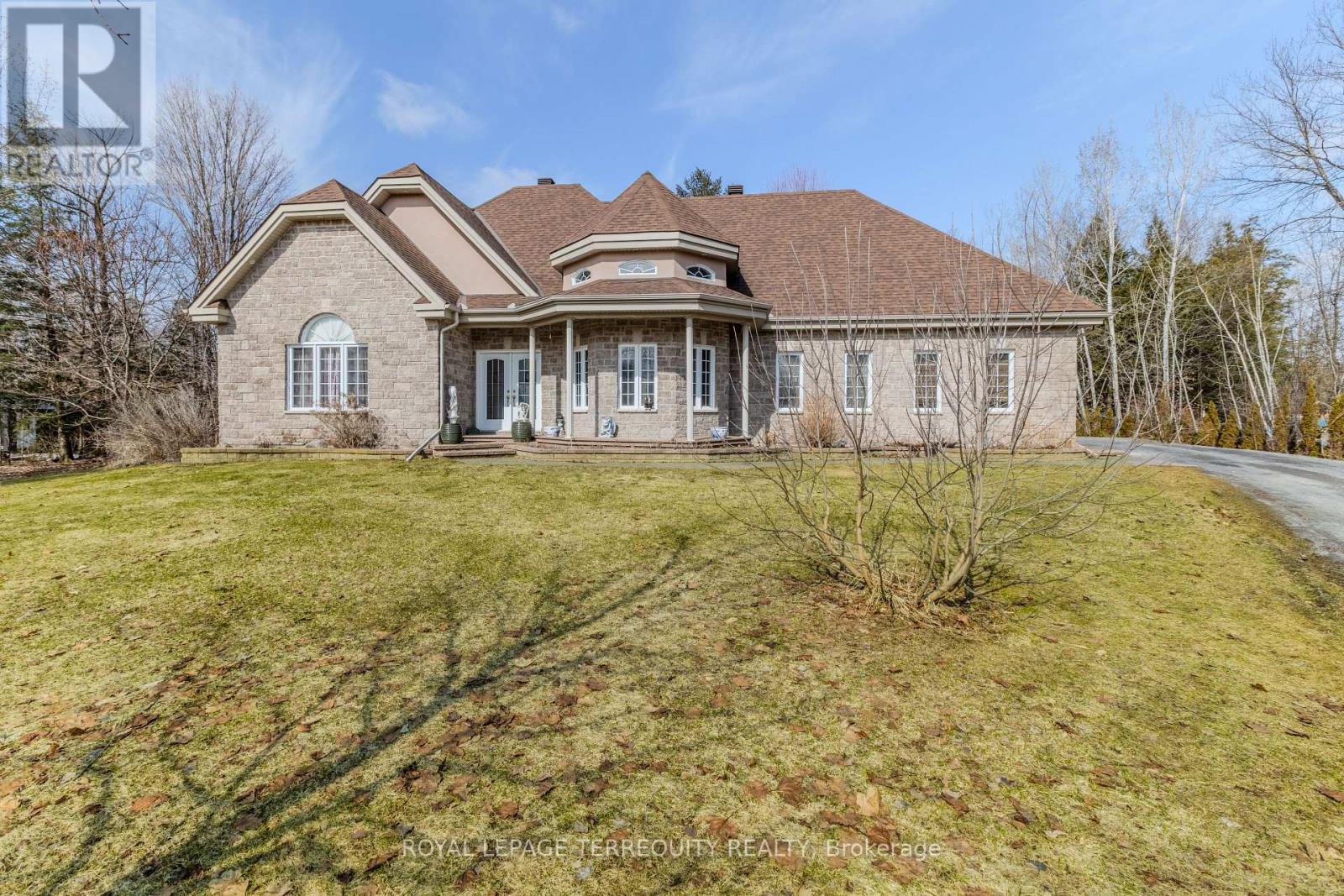 591 Du Parc Road Property Photo 28