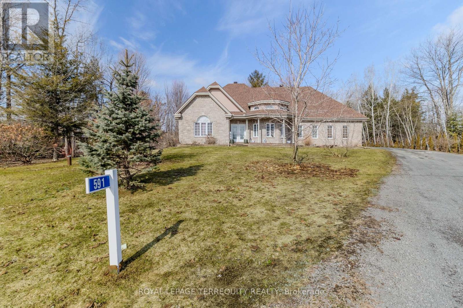 591 Du Parc Road Property Photo 32