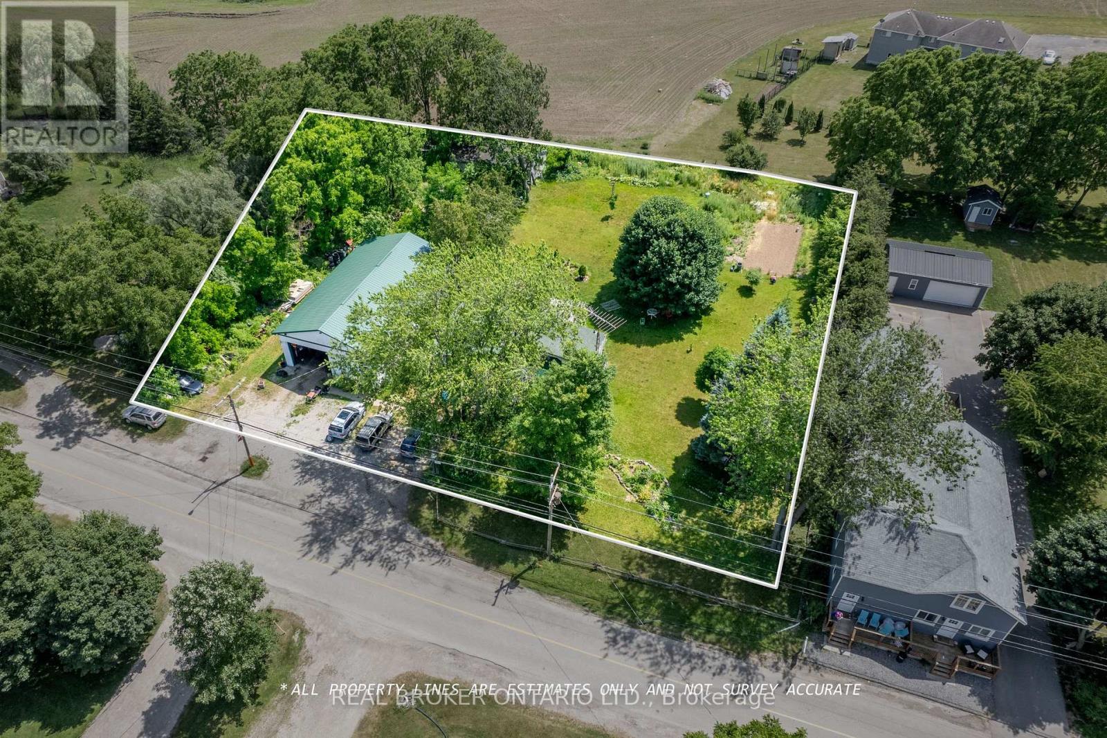 1247 Old 8 Highway Property Photo 2