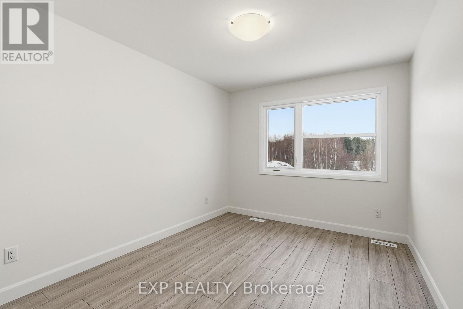 134 Elizabeth Street Property Photo 16