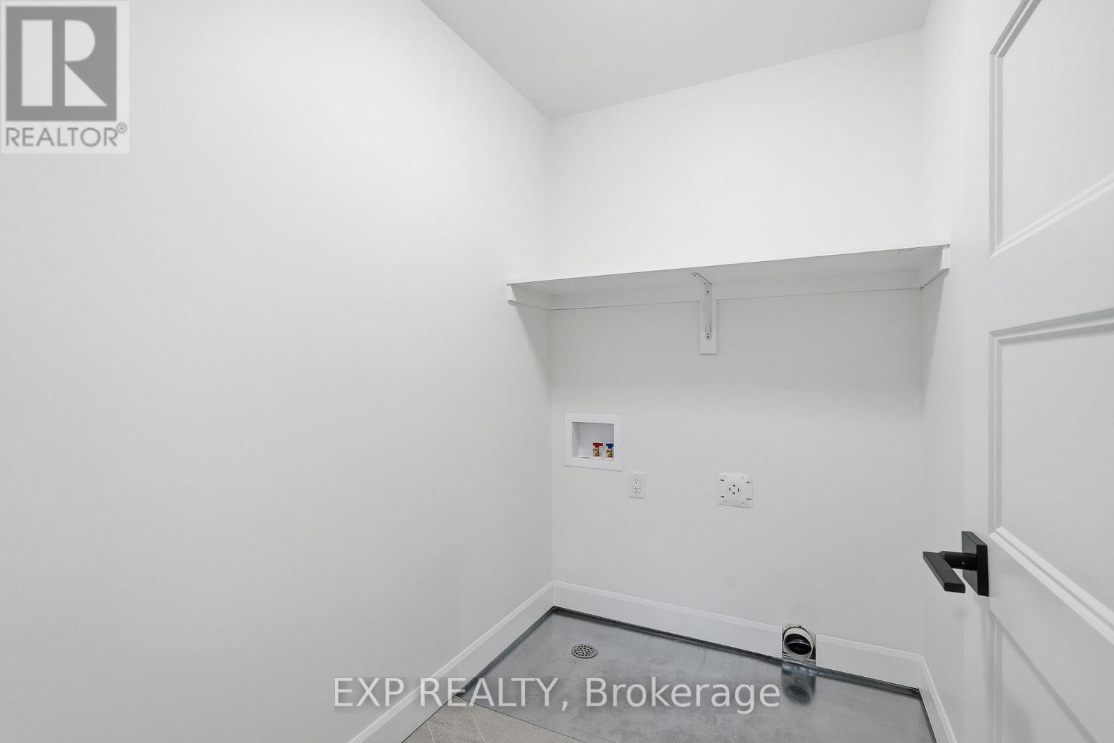 134 Elizabeth Street Property Photo 18