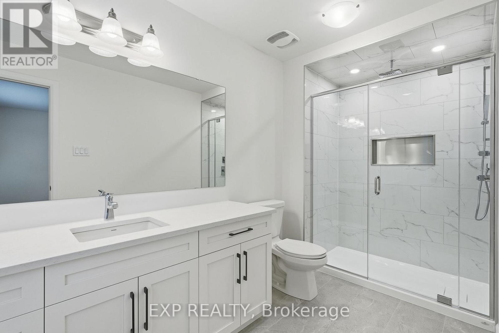 134 Elizabeth Street Property Photo 21