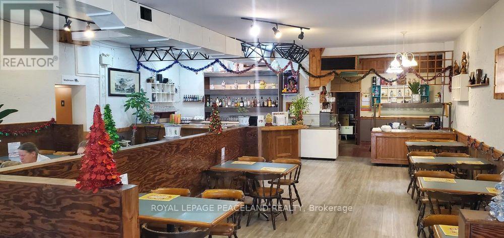 94 King Street E Property Photo 2