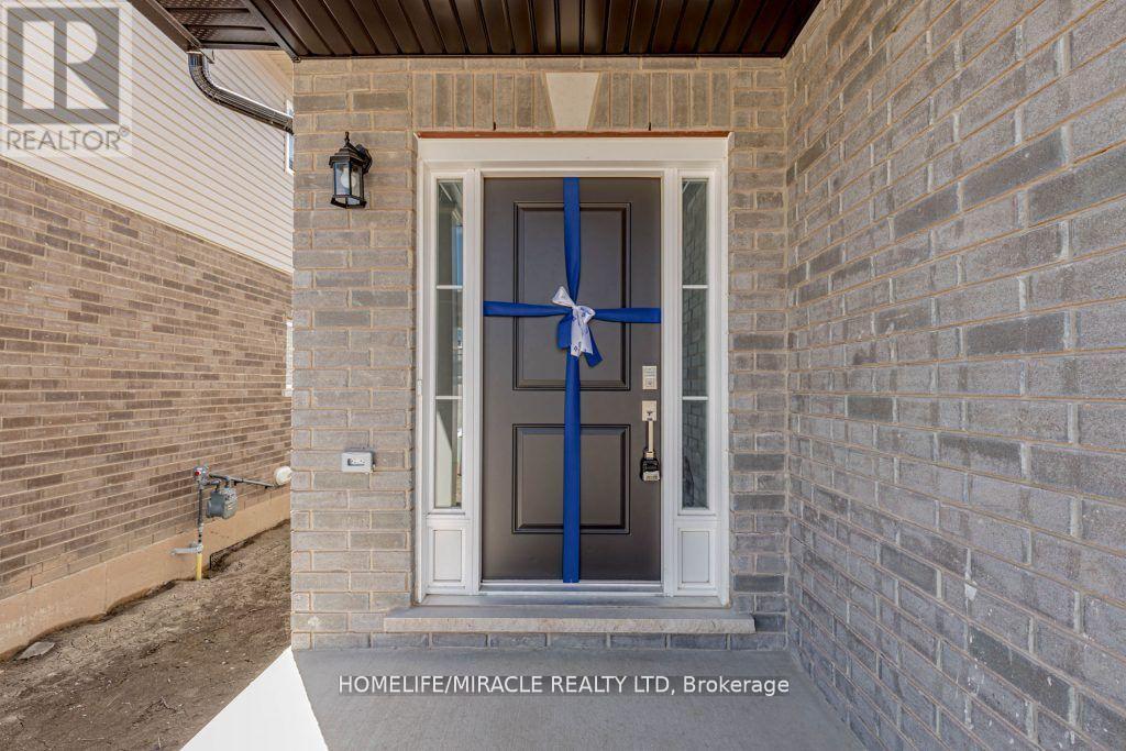 223 Rockledge Drive Property Photo 2