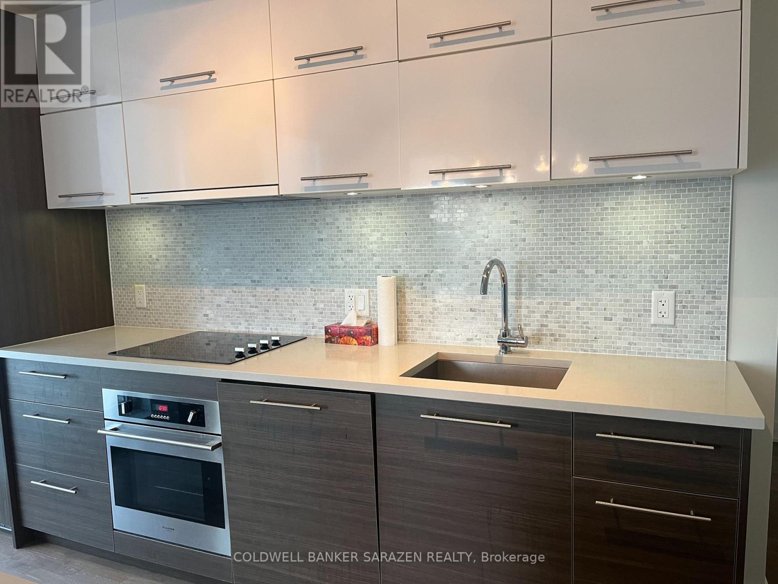 1501 - 428 Sparks Street Property Photo 5