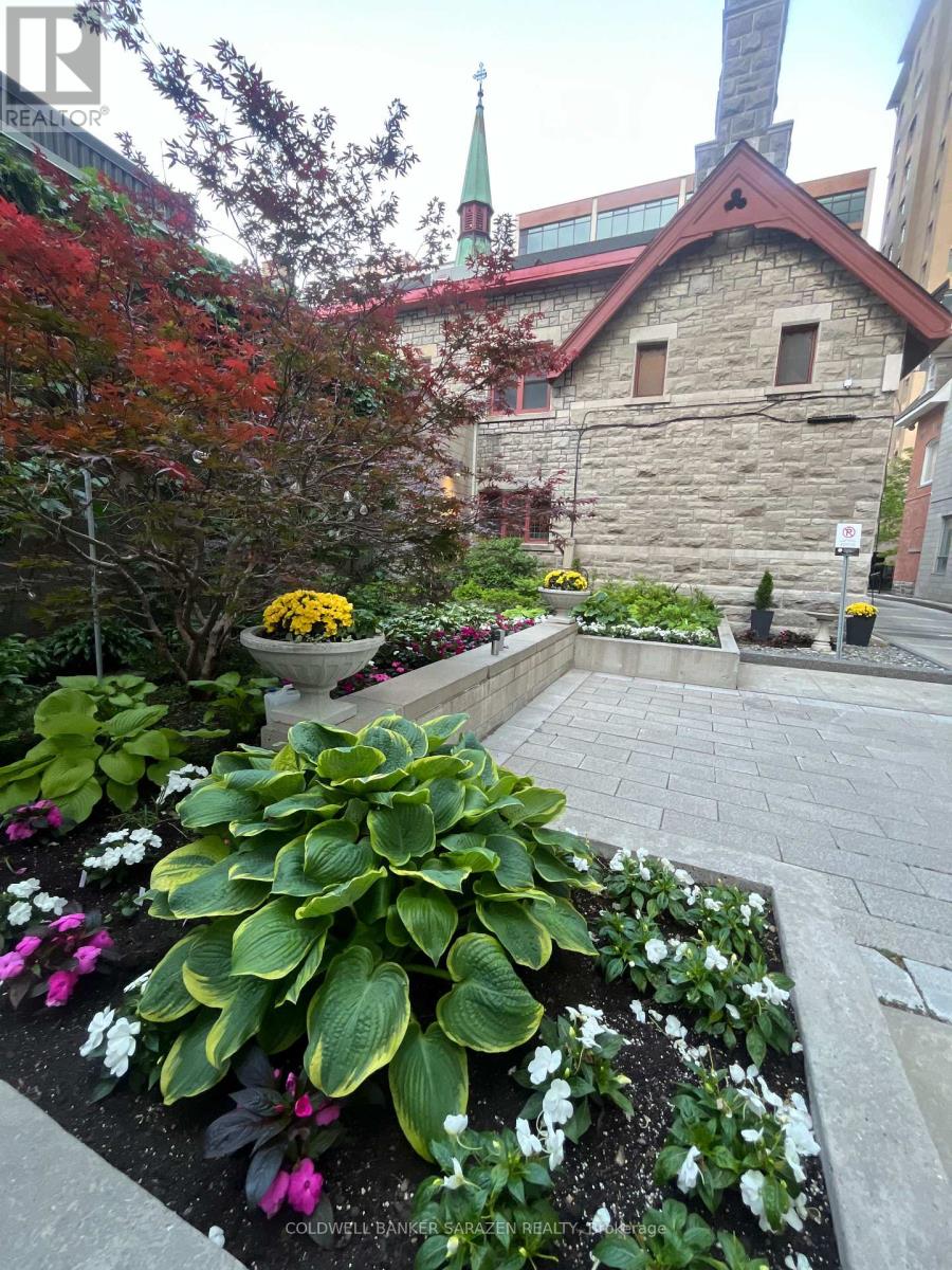 1501 - 428 Sparks Street Property Photo 8