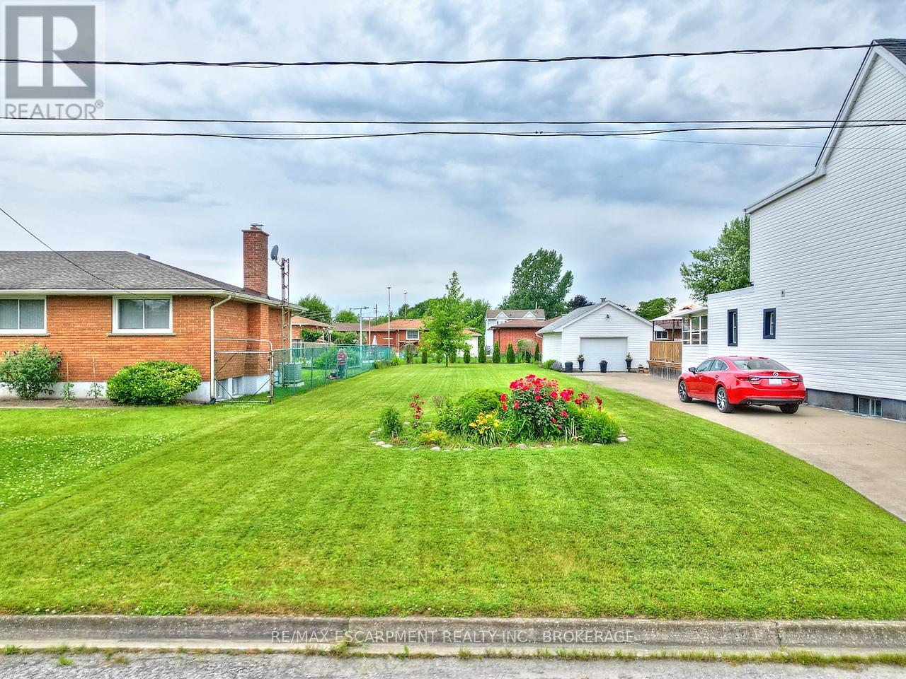 314 Marshall Avenue Property Photo 4