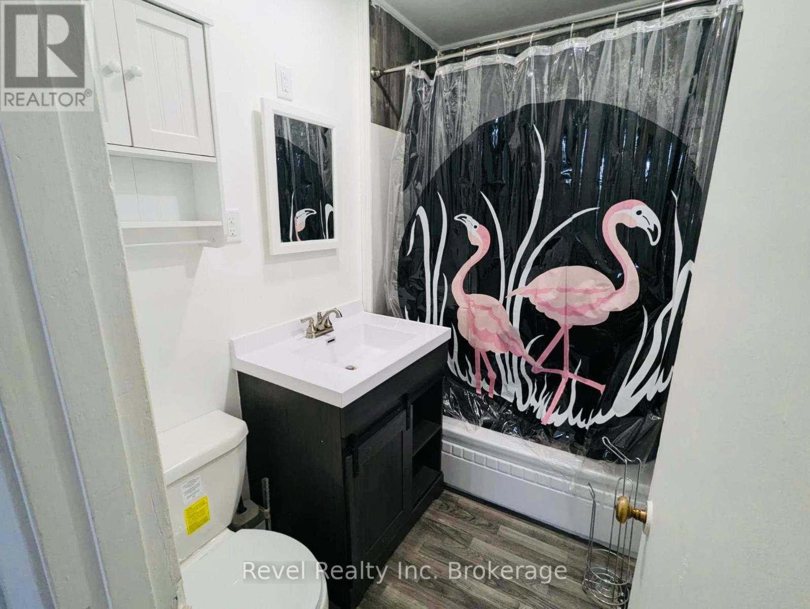214 Fotheringham Avenue Property Photo 12