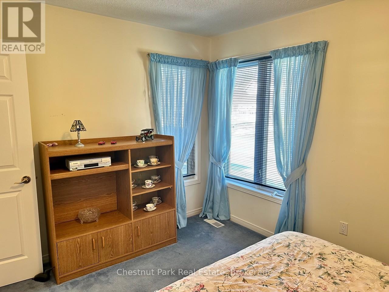45 Pine Ridge Gate E Property Photo 12