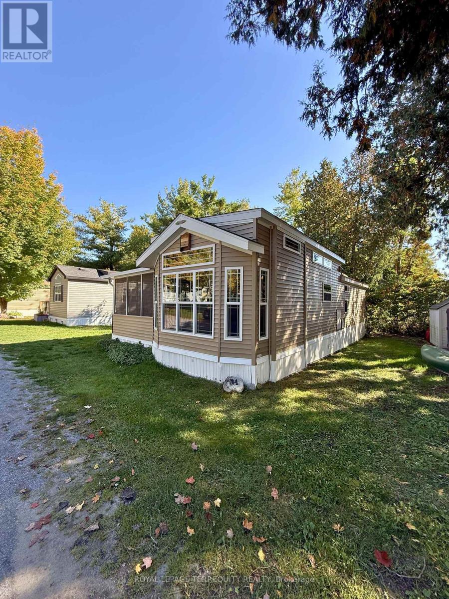 14 Rockhaven Property Photo 2
