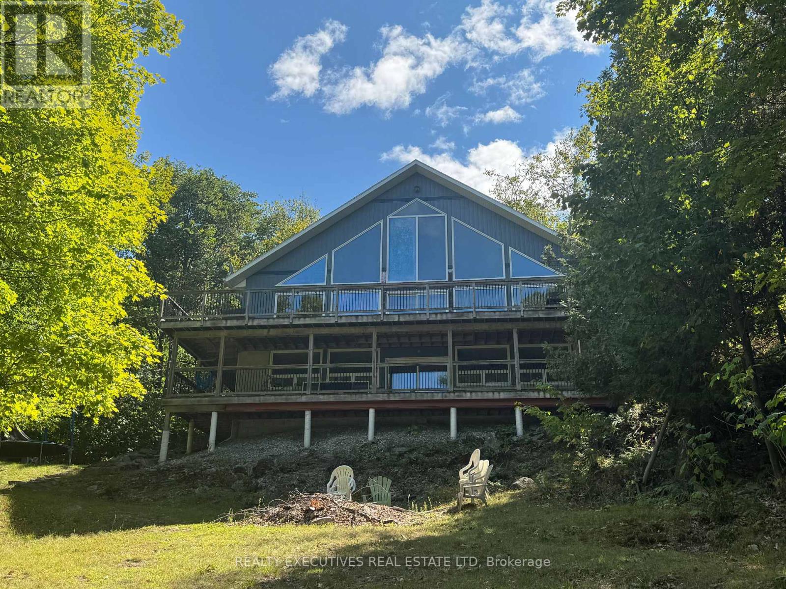 3a Whippoorwill Lane N Property Photo 1