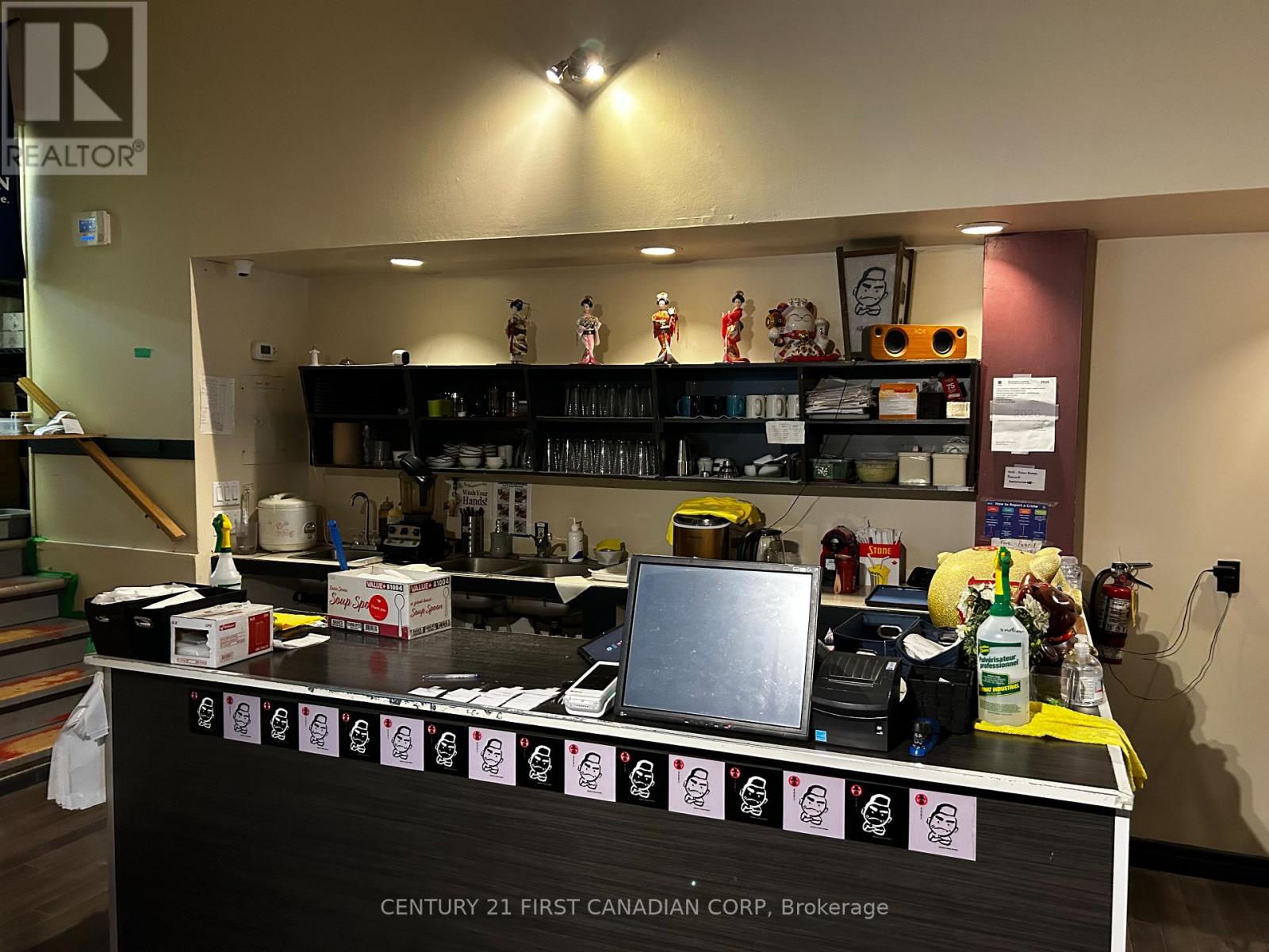 192 Dundas Street Property Photo 7