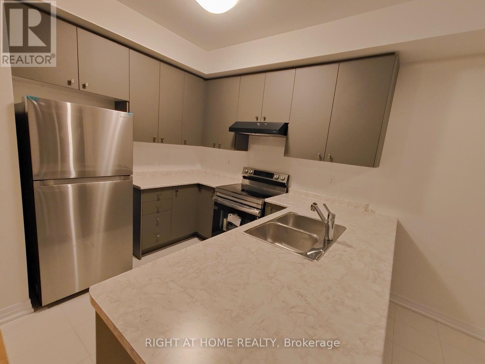 115 Brighton Lane Property Photo 4