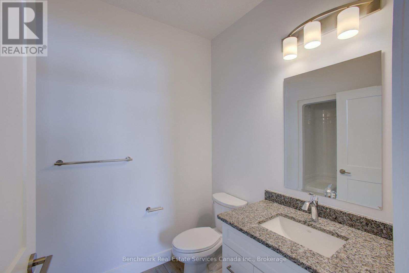 60 Cavalier Crescent Property Photo 10