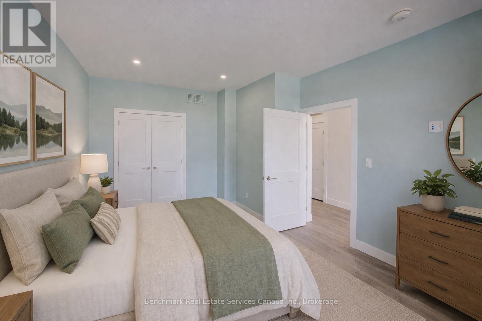 62 Cavalier Crescent Property Photo 2