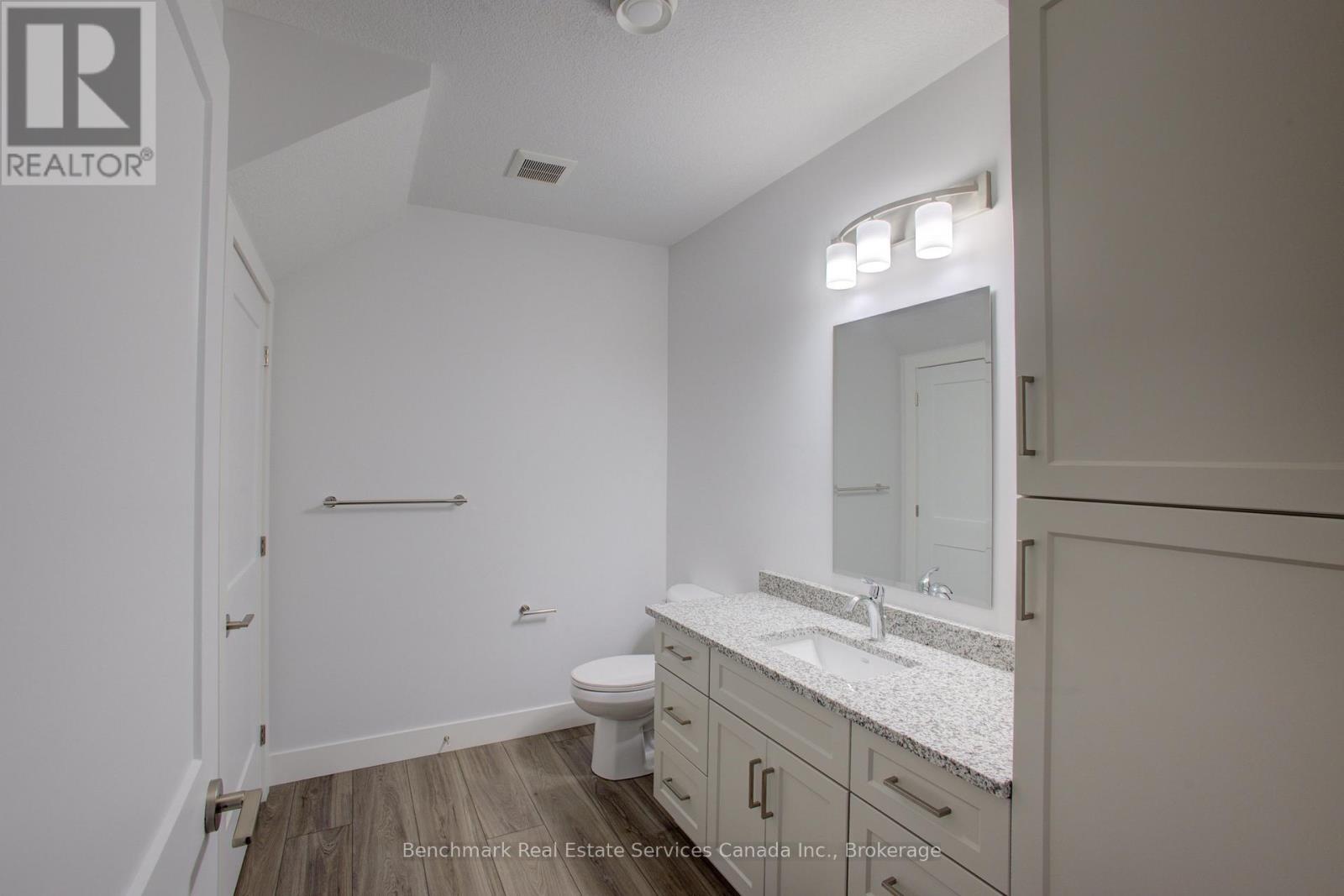 62 Cavalier Crescent Property Photo 12